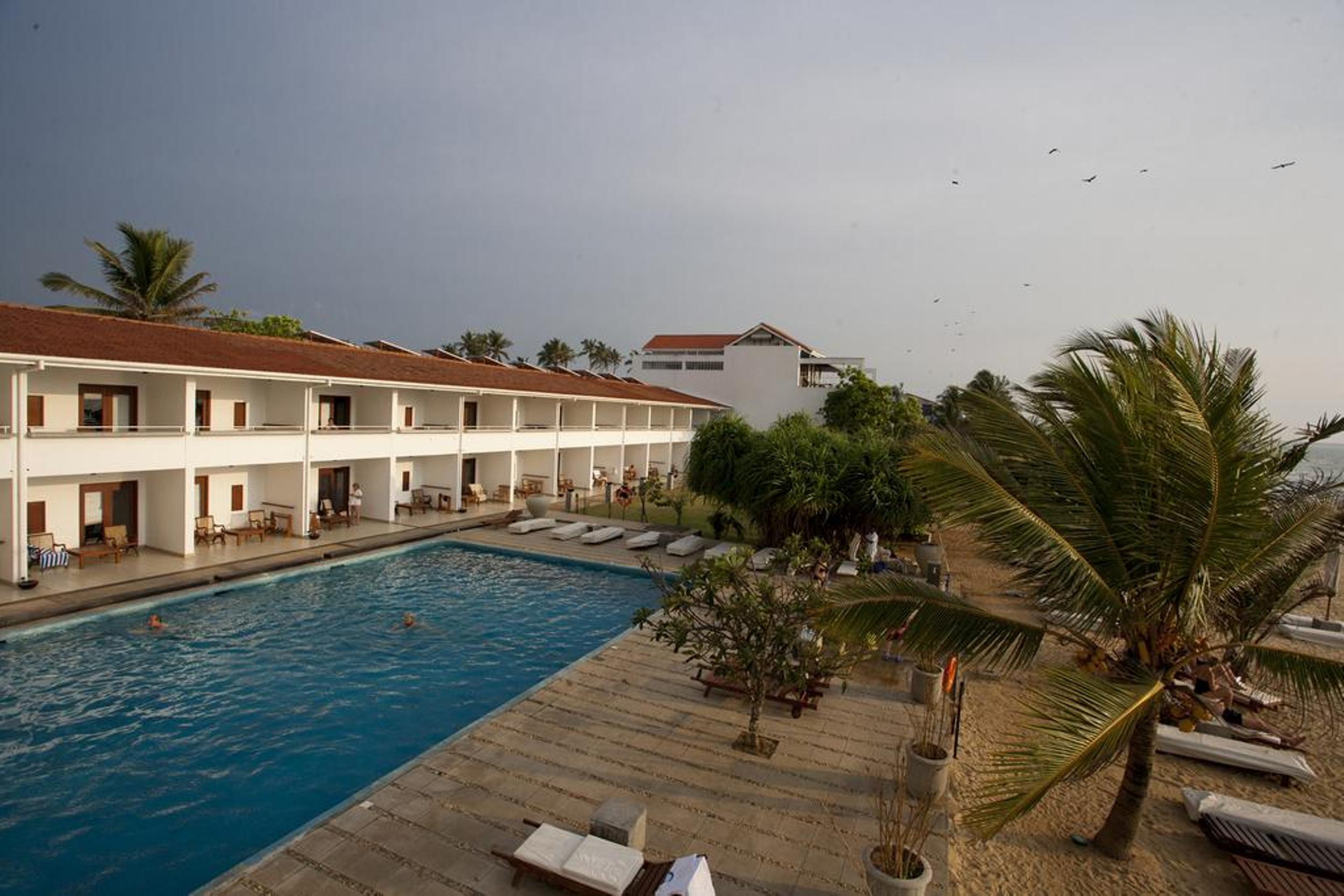 Jetwing Sea Hotel Negombo Exterior photo